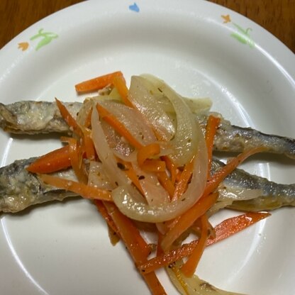 お魚料理ですが、お酢によりさっぱりして、何匹でも食べることができます！